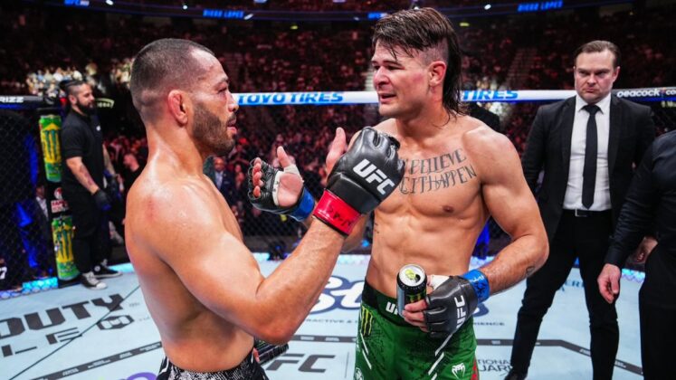 Dan Ige & Diego Lopes shaking hands after their fight